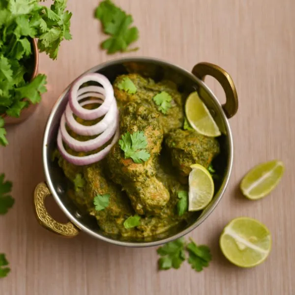 Chicken Green Masala | Chicken Green Masala in Fayetteville | Flavors Indian Cuisine